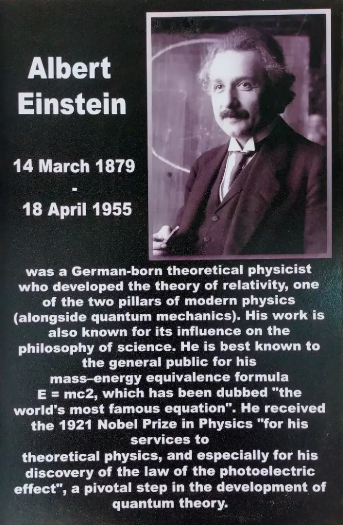[SCIENTIST(5)        ] ALBERT EINSTEIN