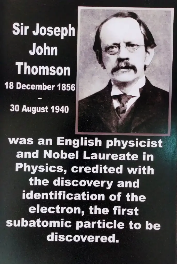 [SCIENTIST(10)      ] SIR JOSEPH JOHN THOMSON